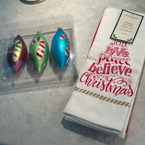 NWT The Paper Store towels & Christmas ornaments